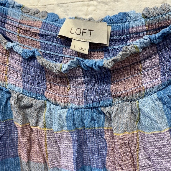 LOFT Plaid Smocked Bow Strap Cami, Size Large - Picture 2 of 3